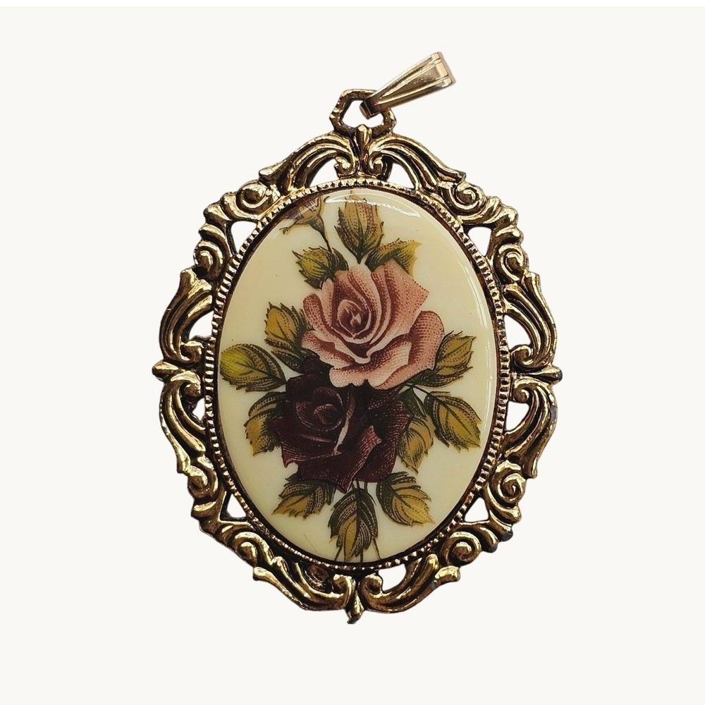 Vtg‎ Purple Floral Rose Pendant Mirror Gold Tone Oval Victorian Style Romantic